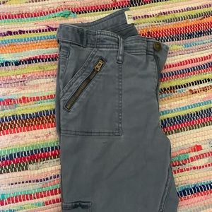 Abercrombie & Fitch Super Skinny Cargo Pants